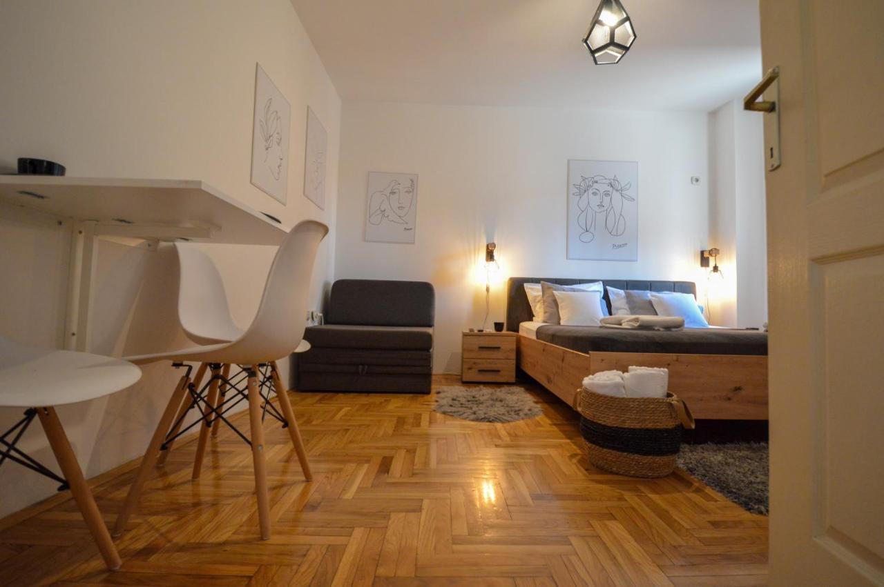 Studio 41 Novi Sad Exteriör bild
