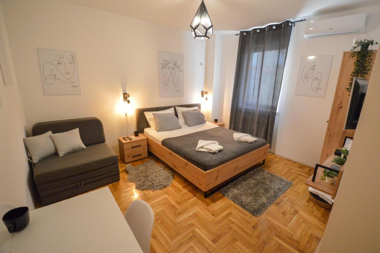 Studio 41 Novi Sad Exteriör bild